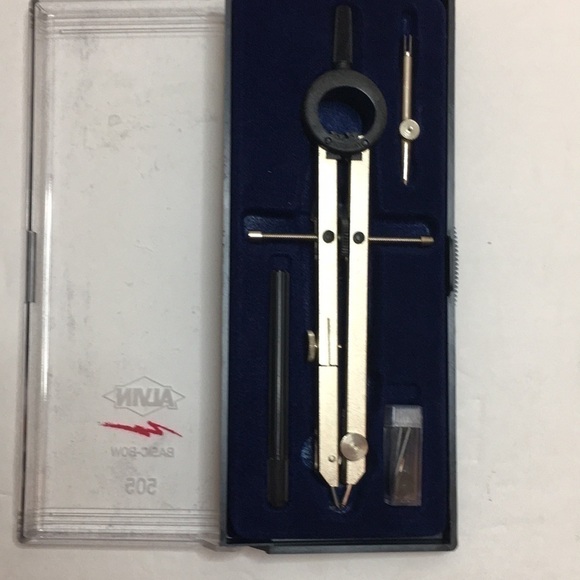 Basic bow compass with ruling pen - Picture 1 of 3